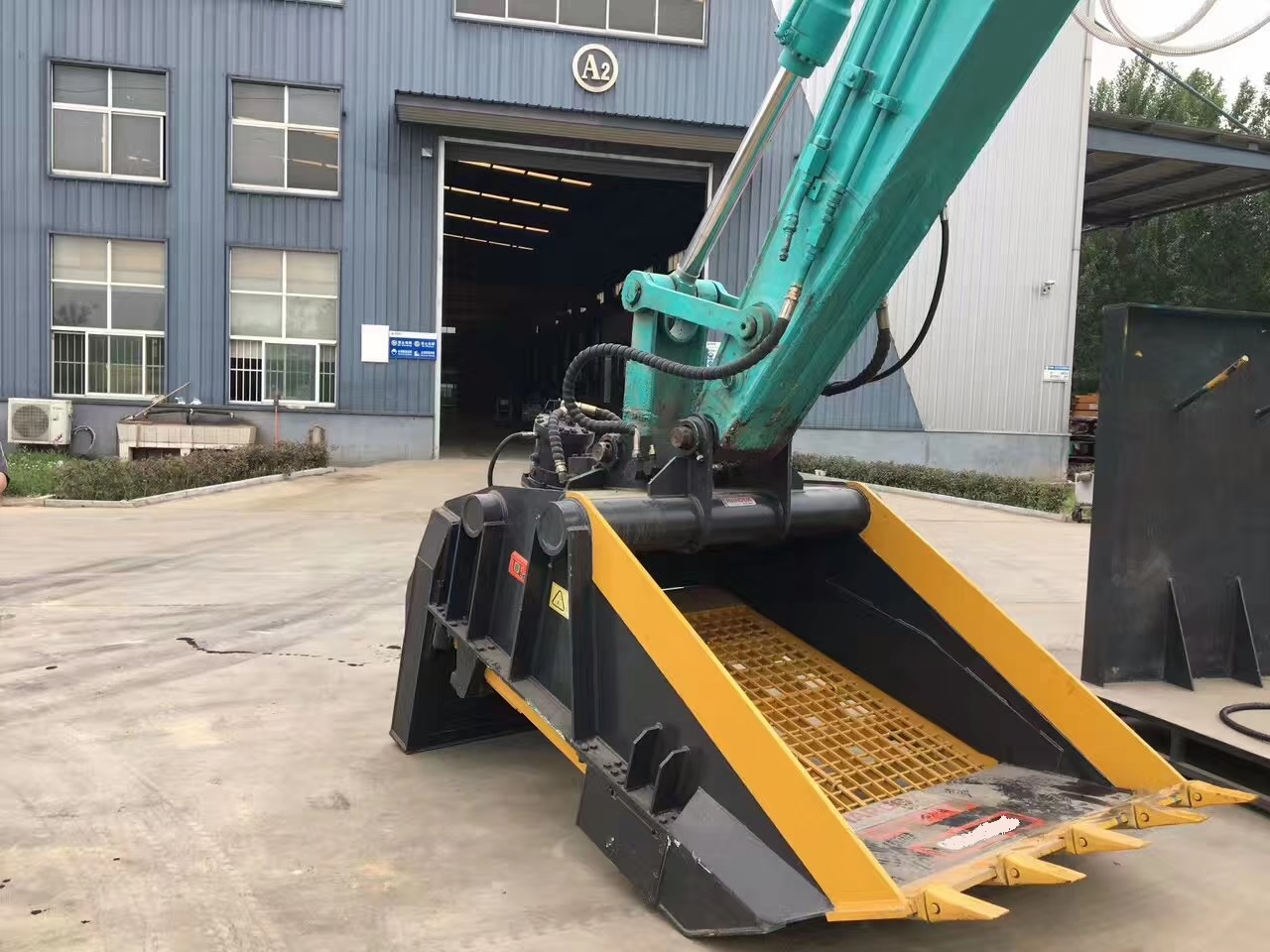 Yıkım Ekskavatörü Kırıcı Kepçe - Heavy Equipment With Bucket incelemesi ve fiyatı